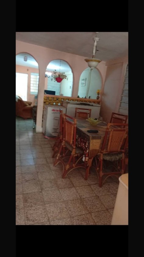 Casa de 3 habitaciones en venta en San Miguel del Padrón, La Habana