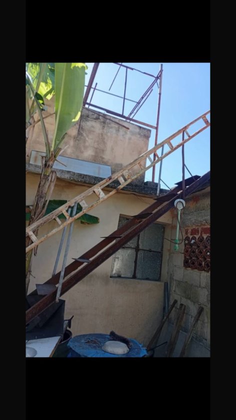 Casa de 3 habitaciones en venta en San Miguel del Padrón, La Habana