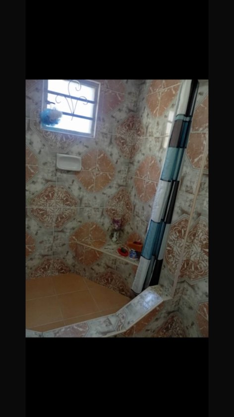 Casa de 3 habitaciones en venta en San Miguel del Padrón, La Habana