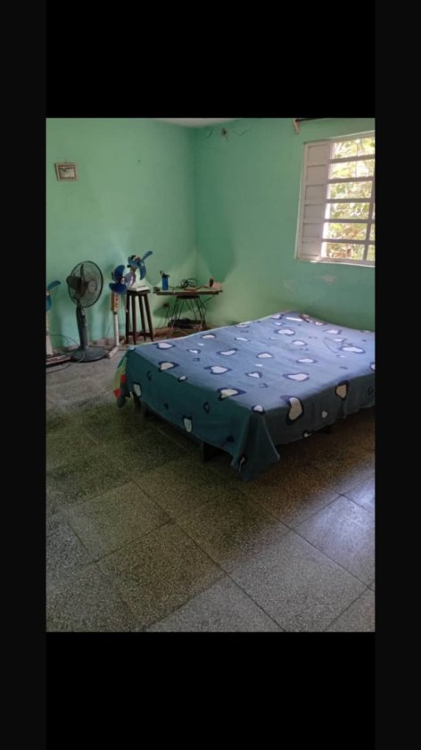 Casa de 3 habitaciones en venta en San Miguel del Padrón, La Habana