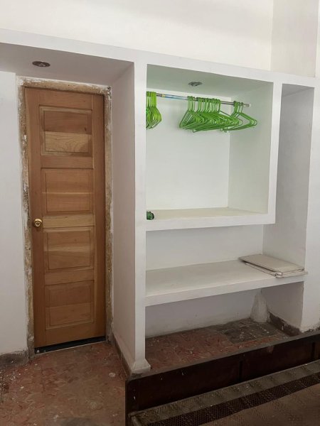 Apartamento de 2 habitaciones en venta en Habana Vieja, La Habana