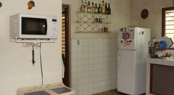 Casa Independiente de 4 habitaciones en venta en La Lisa, La Habana - 4