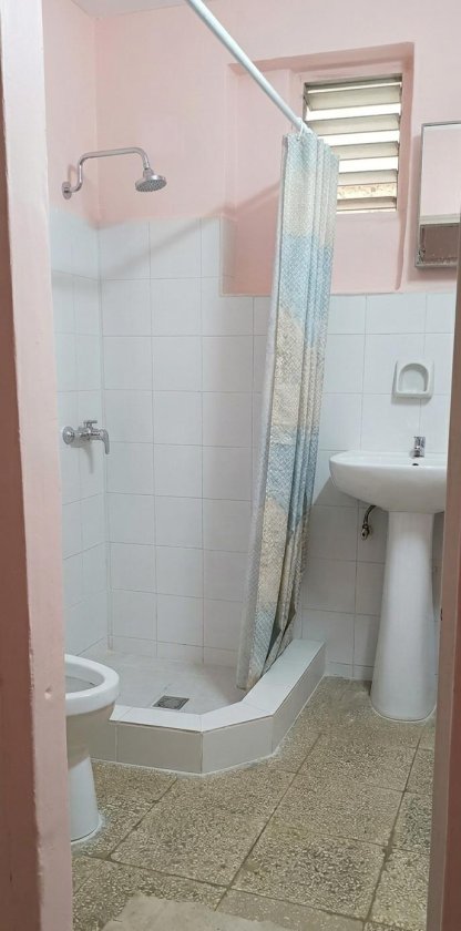 Apartamento de 2 habitaciones en venta en Marianao, La Habana