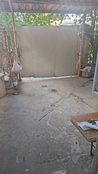 Casa Independiente de 4 habitaciones en venta en Santos Suárez, Diez de Octubre, La Habana - 11