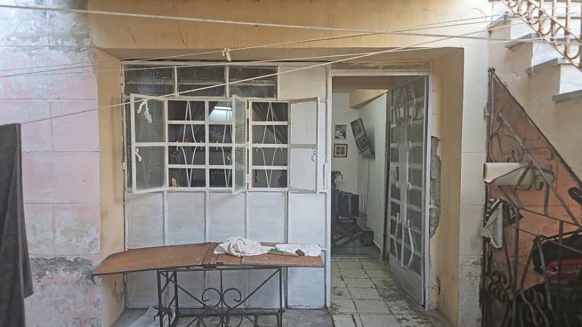 Detached House with 4 bedrooms for sale in Santos Suárez, Diez de Octubre, La Habana