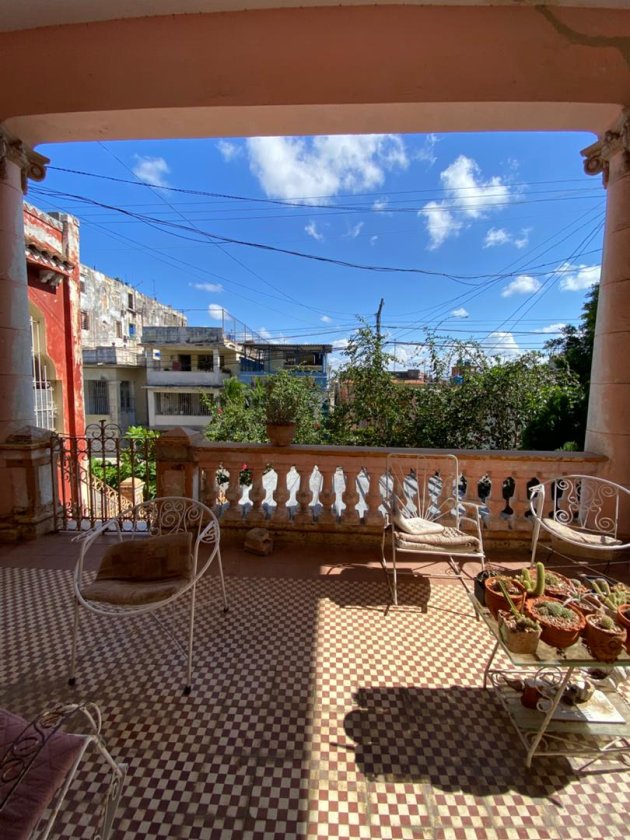 Detached House with 4 bedrooms for sale in Santos Suárez, Diez de Octubre, La Habana