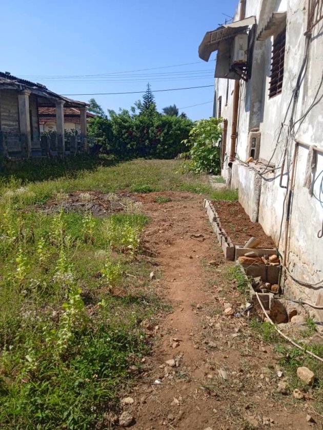 Casa Independiente de 3 habitaciones en venta en Santa Fe, Playa, La Habana