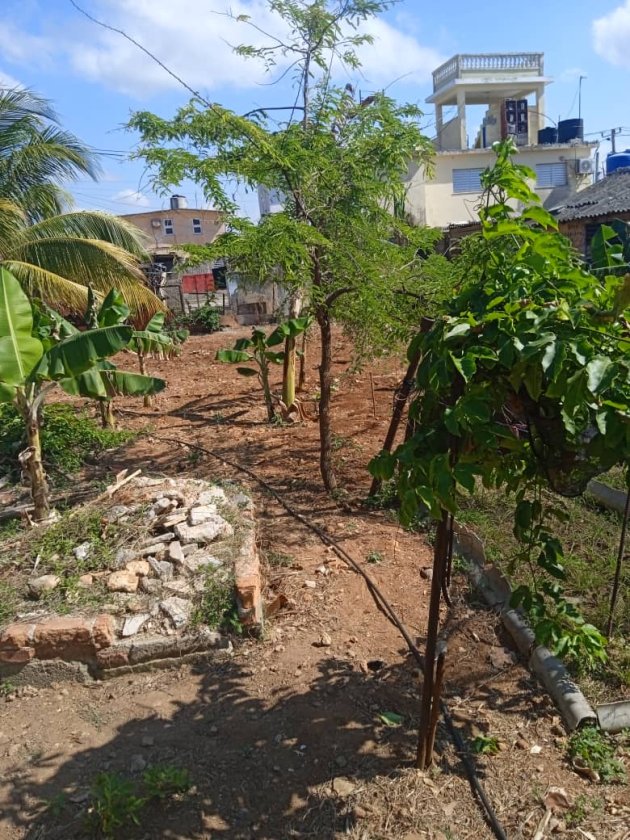 Casa Independiente de 3 habitaciones en venta en Santa Fe, Playa, La Habana