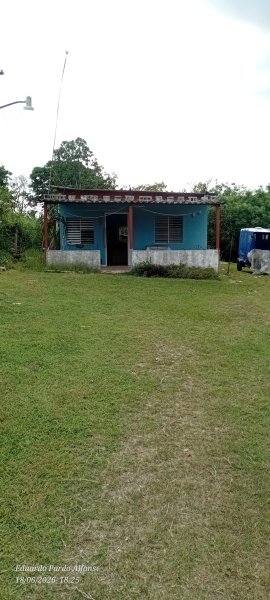 Casa de 2 habitaciones en venta en Campo Florido, Habana del Este, La Habana - Miniatura 1