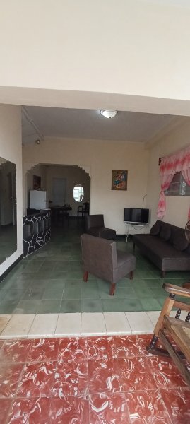 Biplanta de 1 habitación en venta en Playa, La Habana - 4
