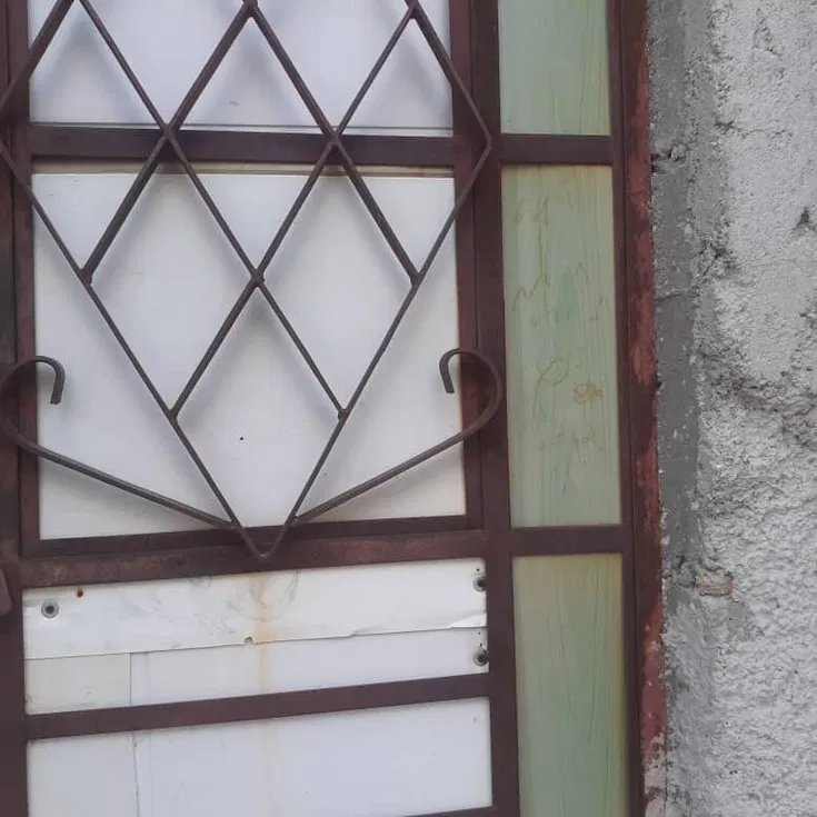 Casa de 2 habitaciones en venta en Cerro, La Habana