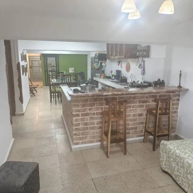 Apartamento de 4 habitaciones en venta en Miramar, Playa, La Habana