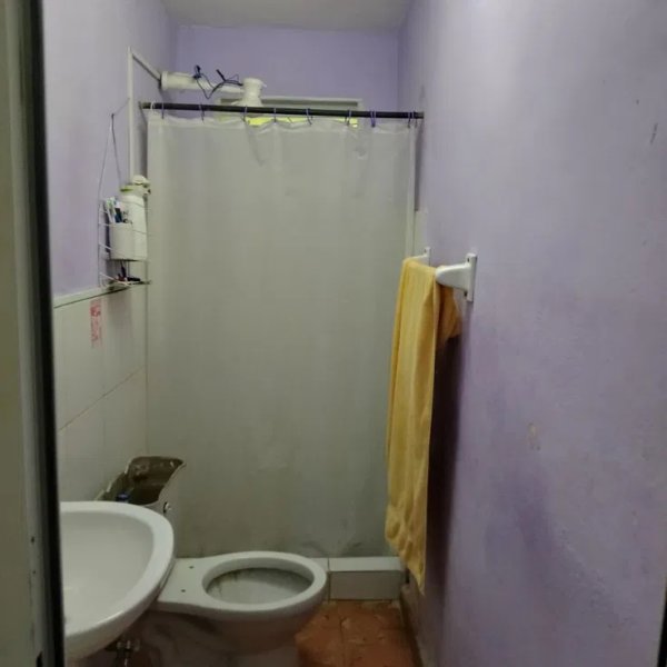 Casa de 2 habitaciones en venta en San Miguel del Padrón, La Habana - 4