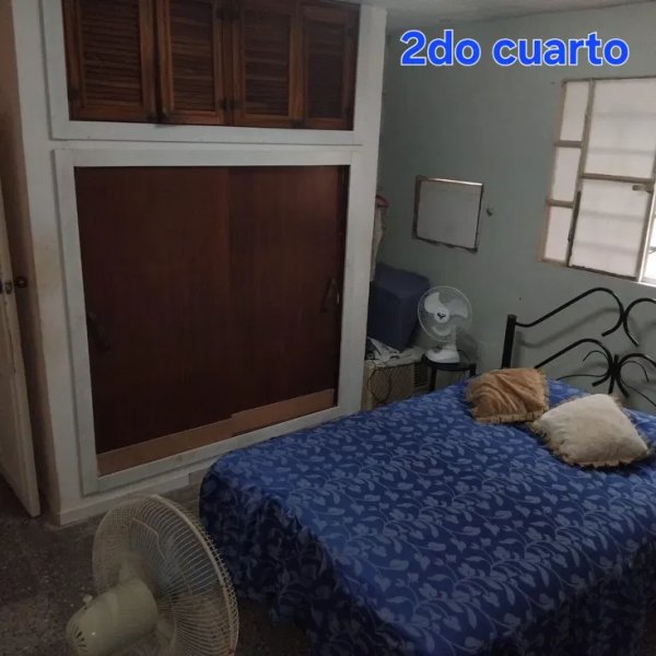 Biplanta de 2 habitaciones en venta en Santos Suárez, Diez de Octubre, La Habana - 8