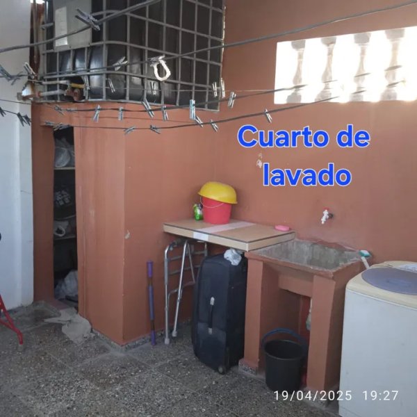 Biplanta de 2 habitaciones en venta en Santos Suárez, Diez de Octubre, La Habana - 9