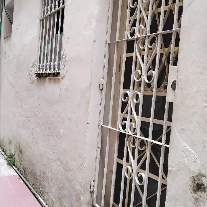 Duplex with 2 bedrooms for sale in Santos Suárez, Diez de Octubre, La Habana