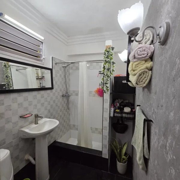 Apartamento de 2 habitaciones en venta en Habana Vieja, La Habana
