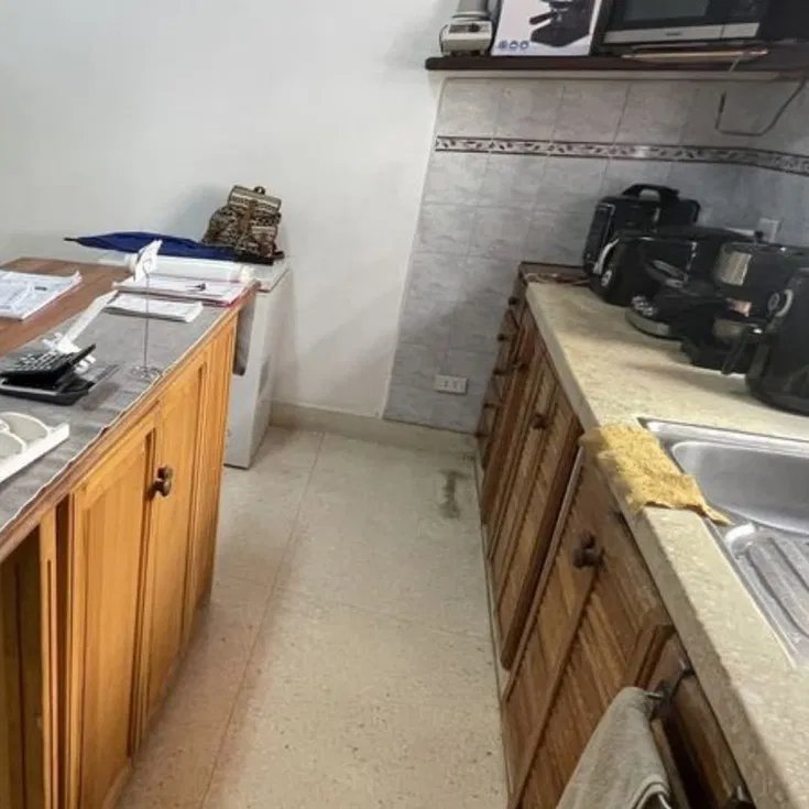 Casa de 4 habitaciones en venta en Diez de Octubre, La Habana