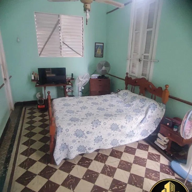 Casa de 3 habitaciones en venta en Diez de Octubre, La Habana