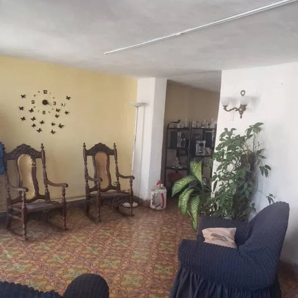 Duplex with 3 bedrooms for sale in Diez de Octubre, La Habana