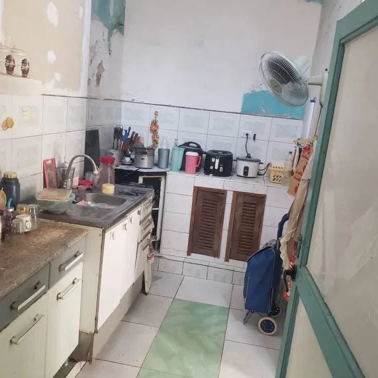 Biplanta de 3 habitaciones en venta en Diez de Octubre, La Habana