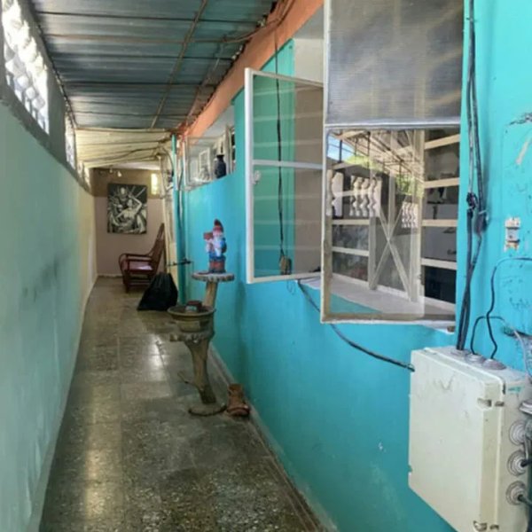 Casa de 4 habitaciones en venta en Cerro, La Habana - 3