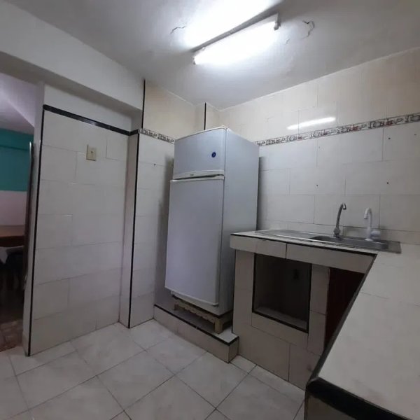 Casa de 2 habitaciones en venta en Cerro, La Habana - 2