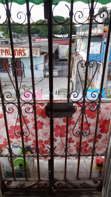 Apartment with 1 bedroom for exchange in Víbora, Diez de Octubre, La Habana