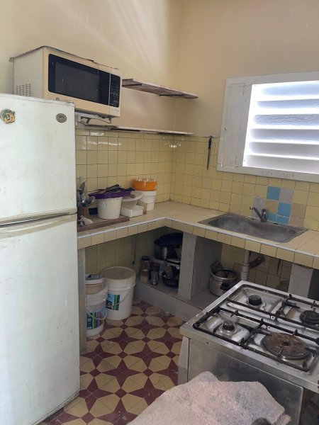 Casa Independiente de 2 habitaciones en venta en La Lisa, La Habana - 5