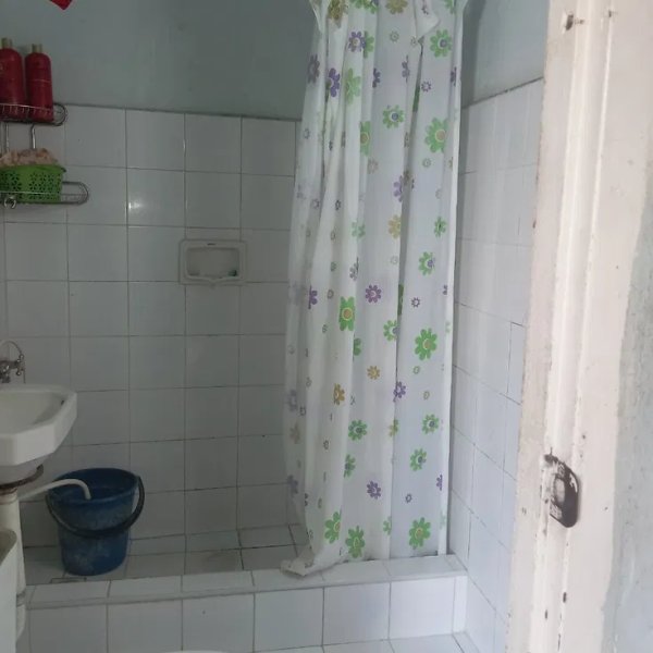 Casa de 4 habitaciones en venta en Centro Habana, La Habana - 7