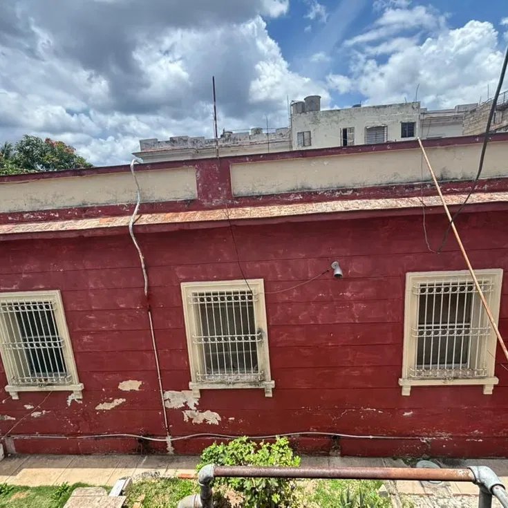 House with 3 bedrooms for sale in Marianao, La Habana