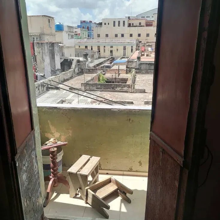 Apartamento de 2 habitaciones en venta en Centro Habana, La Habana