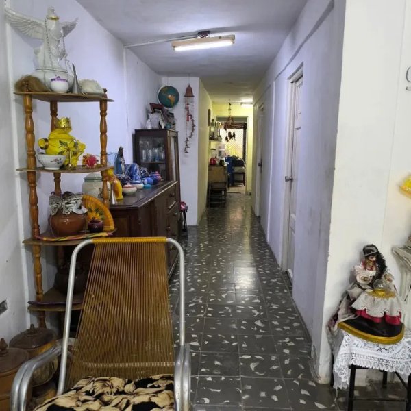 Biplanta de 3 habitaciones en venta en Santos Suárez, Diez de Octubre, La Habana - 3