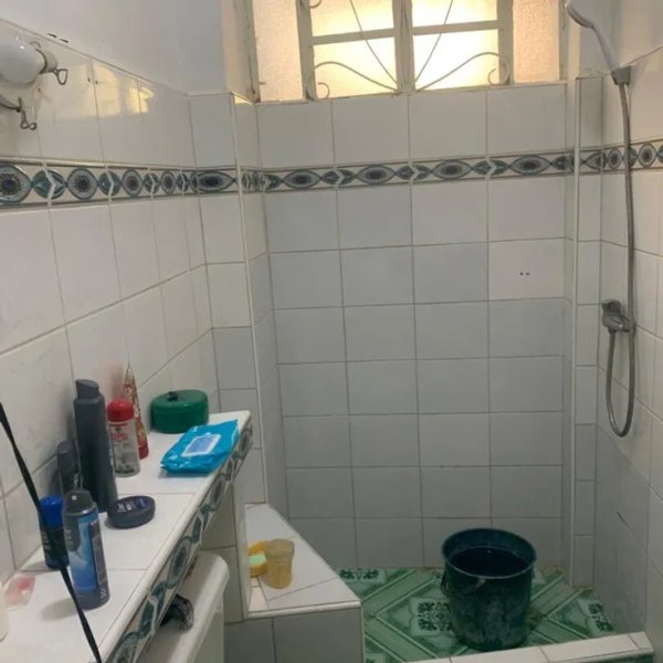 Apartment with 1 bedroom for sale in Diez de Octubre, La Habana - Thumbnail 4