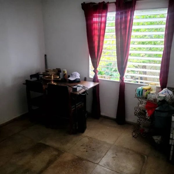 Casa de 3 habitaciones en venta en Cubanacán, Playa, La Habana - 4