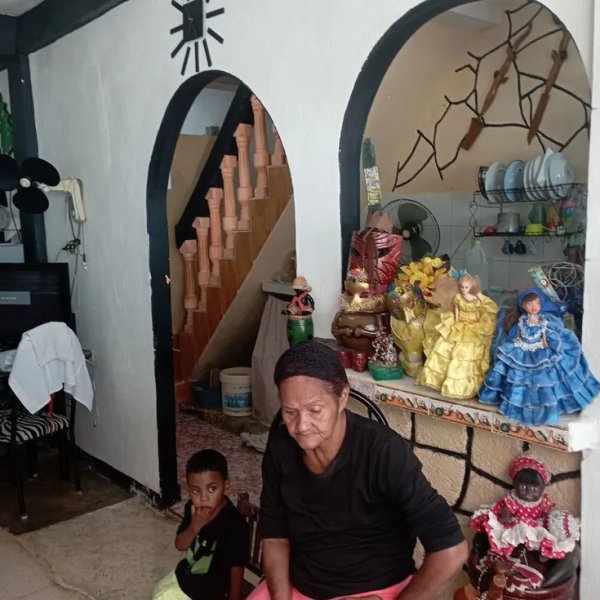 House with 3 bedrooms for sale in Centro Habana, La Habana - 2