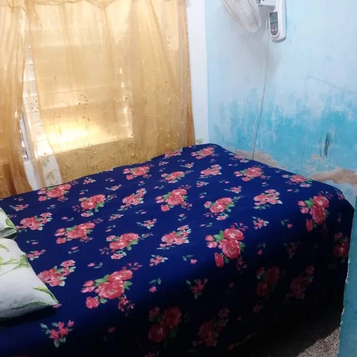 Casa de 4 habitaciones en venta en San Miguel del Padrón, La Habana