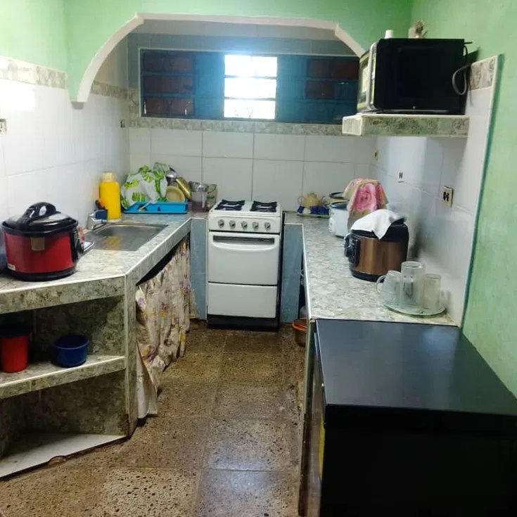 Casa de 4 habitaciones en venta en San Miguel del Padrón, La Habana