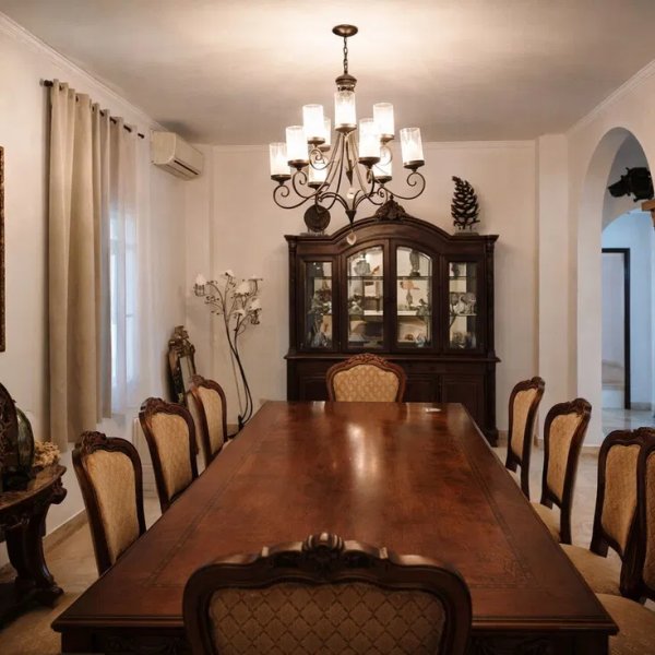 Casa de 6 habitaciones en venta en Plaza de la Revolución, La Habana - 4