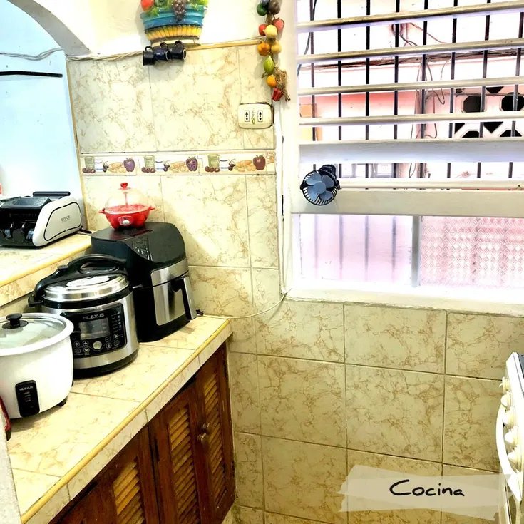 Apartamento de 2 habitaciones en venta en Playa, La Habana