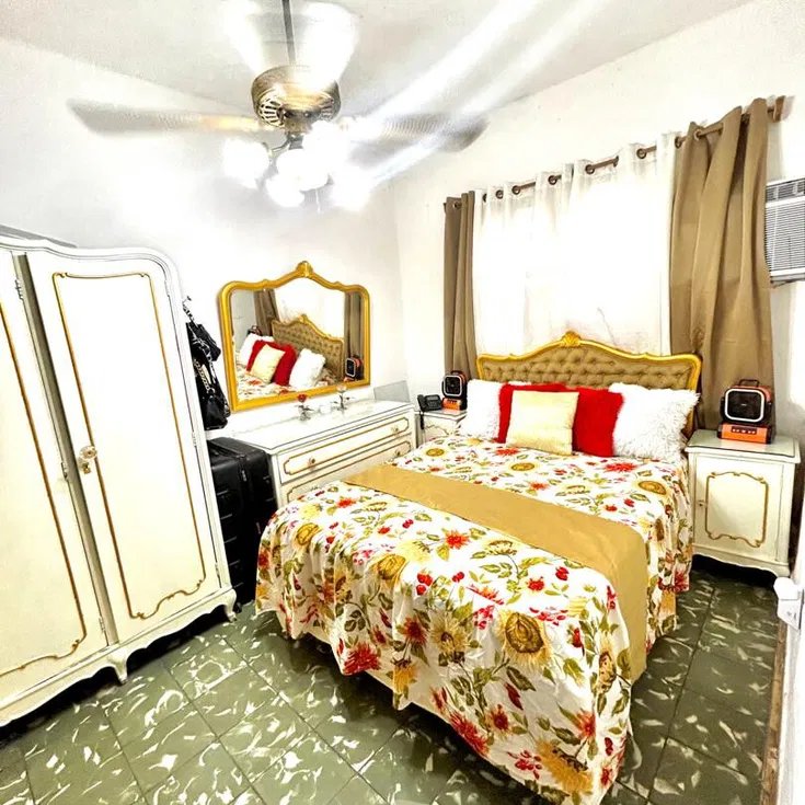 Apartamento de 2 habitaciones en venta en Playa, La Habana