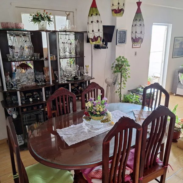 Biplanta de 2 habitaciones en venta en Fontanar, Boyeros, La Habana