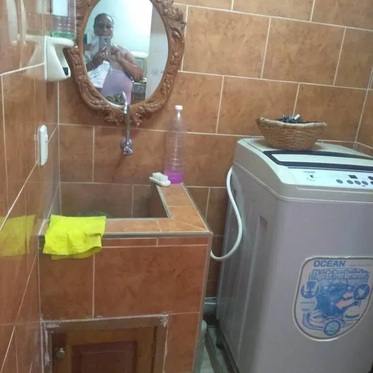 Casa de 4 habitaciones en venta en Marianao, La Habana