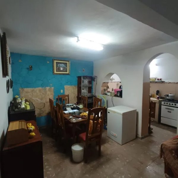 Casa de 3 habitaciones en venta en Centro Habana, La Habana