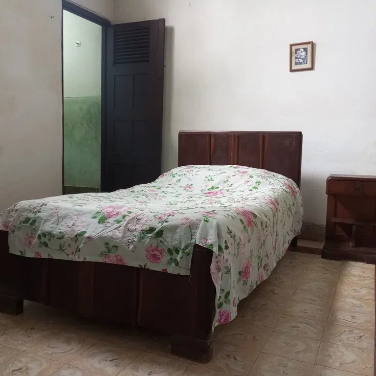 Colonial with 7 bedrooms for sale in Centro, Santa Clara, Villa Clara