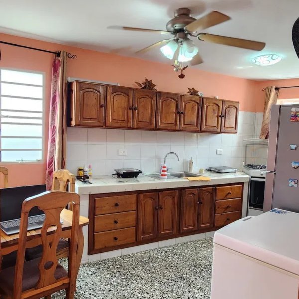 Biplanta de 2 habitaciones en venta en Marianao, La Habana - 5
