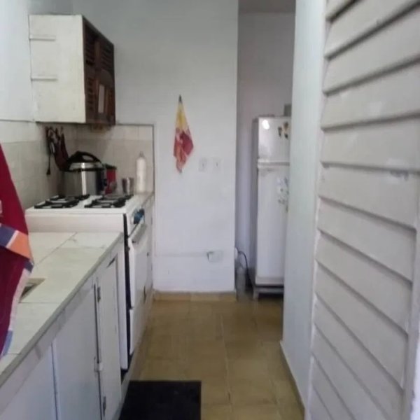 Apartamento de 2 habitaciones en venta en Casino Deportivo, Cerro, La Habana
