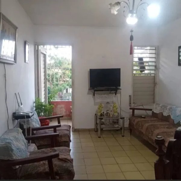 Apartamento de 2 habitaciones en venta en Casino Deportivo, Cerro, La Habana - 4