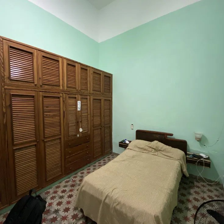 Casa de 5 habitaciones en venta en Centro Habana, La Habana