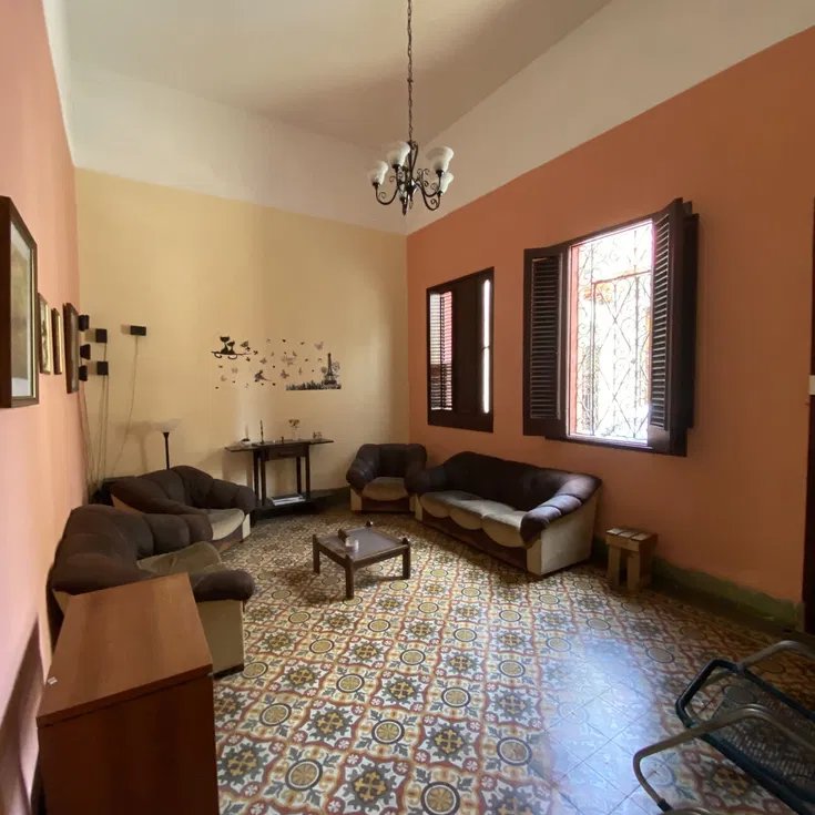 Casa de 5 habitaciones en venta en Centro Habana, La Habana